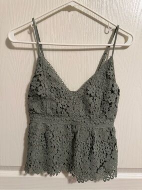 Abercrombie & Fitch - Lace Peplum Camisole Tank Top - Sage Green
